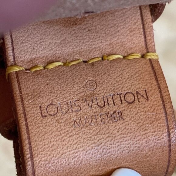 Vintage Louis Vuitton Vachetta Leather Luggage Tag & Poignet - Picture 8 of 15